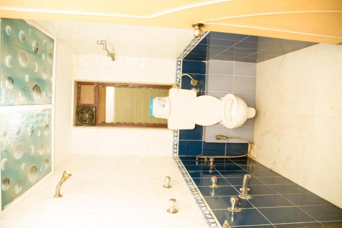 Srujan Sarai Service Apartment Mumbai Exterior foto